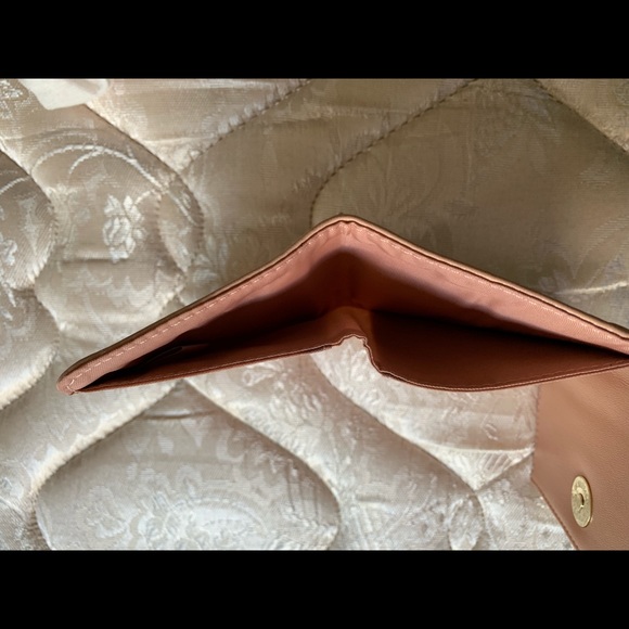 Wallet - Picture 2 of 4